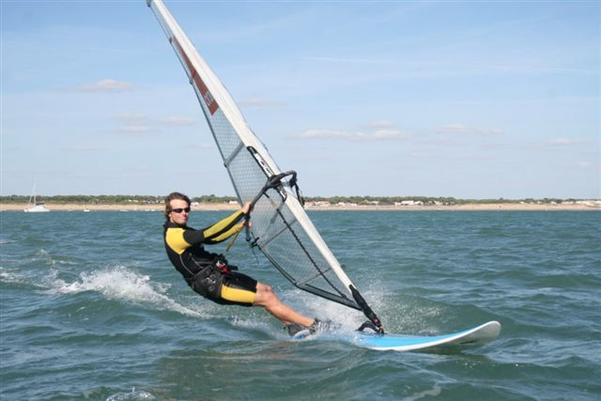 Cercle Nautique Tranchais école de planche à voile et kite surf en sud Vendée La Tranche sur Mer