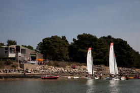 La Mouette Sinagote école de voile sur le Golfe du Morbihan près de Vannes