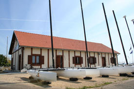 Centre Nautique de Biscarrosse école de voile des Landes