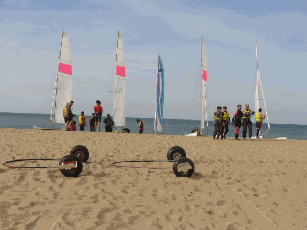 Vogue avec Louise école de voile La Faute sur Mer en Vendée