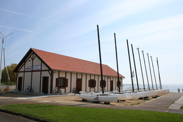 Centre Nautique de Biscarrosse école de voile des Landes