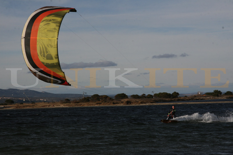 Unikite école de kitesurf à Leucate et Barcarès