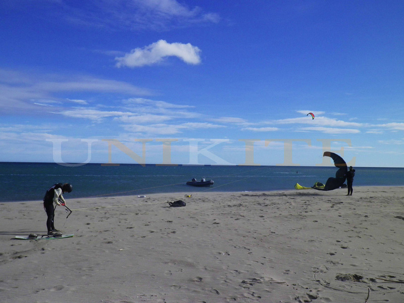 Unikite école de kitesurf à Leucate et Barcarès