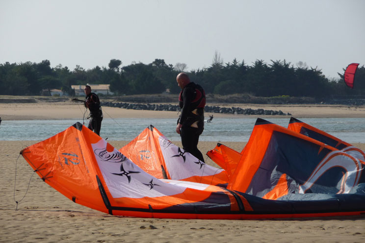 Philo Vent école de kite Ile de Ré Chatelaillon-plage Charente Maritime