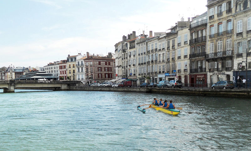 Pirogue and Surf Bayonne balade en pirogue