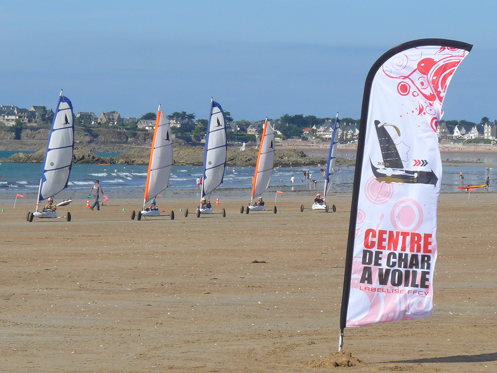 Char à voile Saint Malo - Surf School