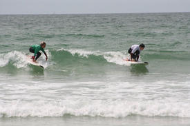 Stage surf sur le spot populaire breton de La Torche