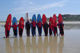 Initiation surf sur le spot de la Palue en presqu'ile de Crozon