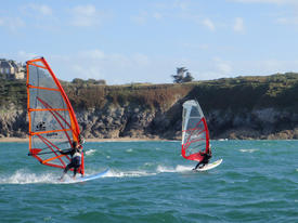 Initiation à la planche à voile en Ile et Vilaine à Saint Lunaire