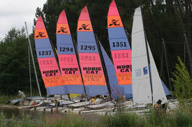 Apprentissage de la navigation sur le lac de Lacanau