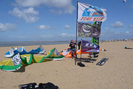 Séance de Kitesurf à l'Ile de Ré ou Chatelaillon-plage avec Philo Vent