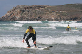 Offrez 2 sessions surf à la Pointe du Raz à la pointe Bretagne